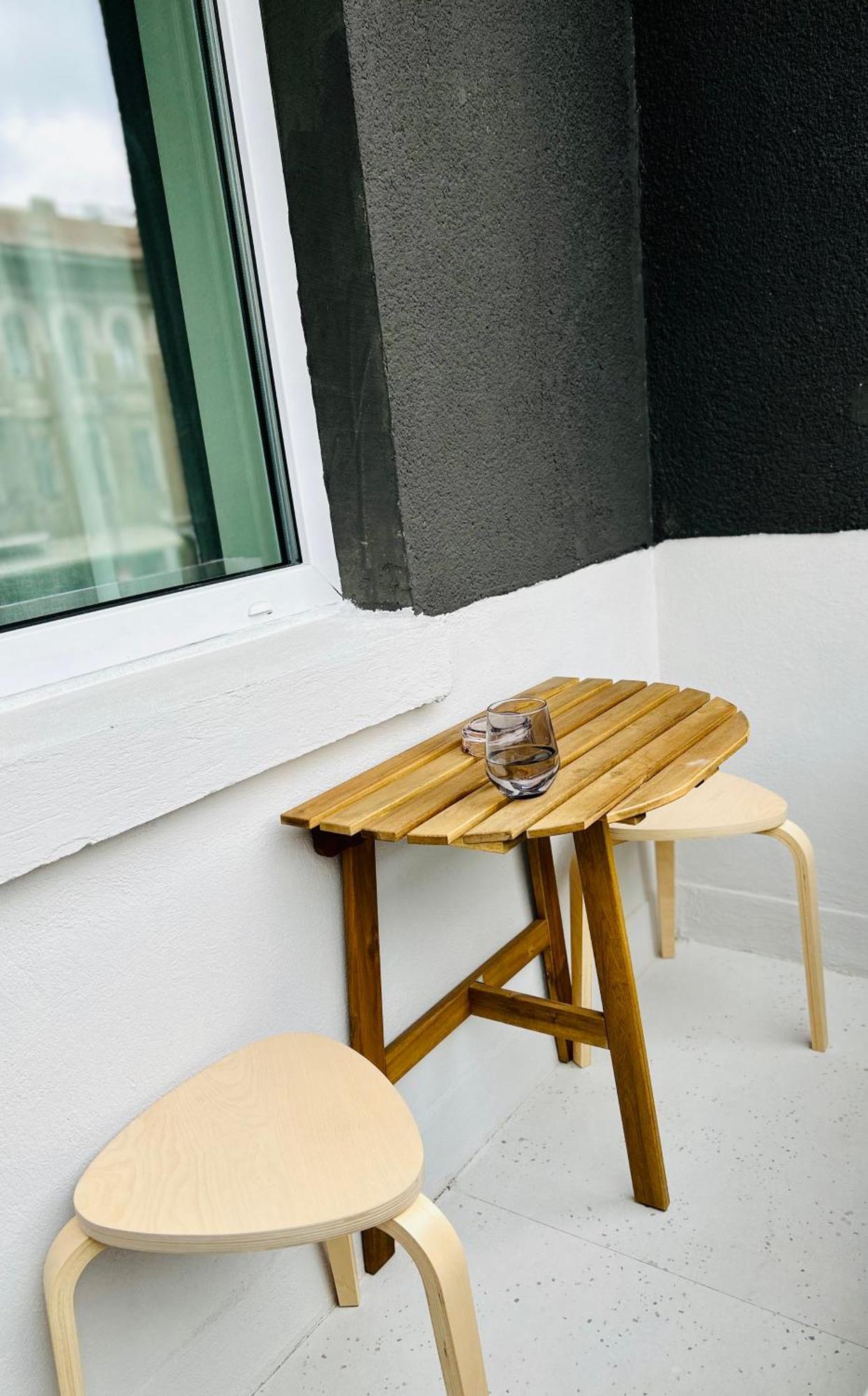 Ultracentral Lux Boutique 1Br Ap Near Subway Bucarest Esterno foto